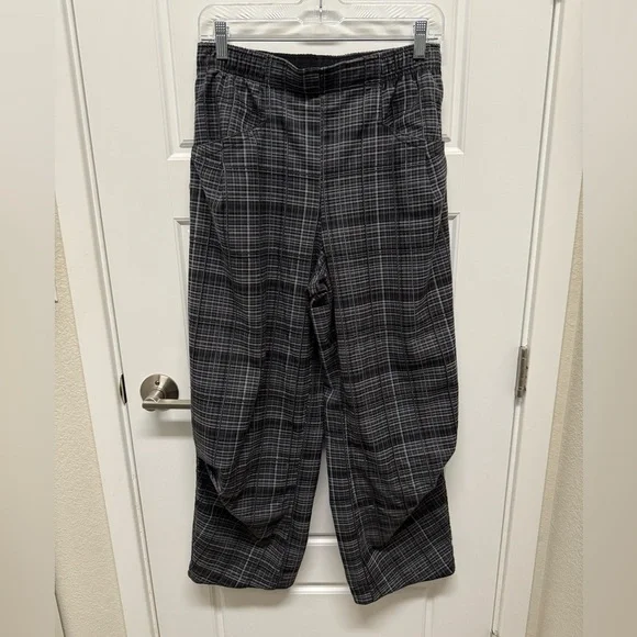 Free People Nice Choice Pull-On Pants - black and white plaid - size small - Picture 2 of 4